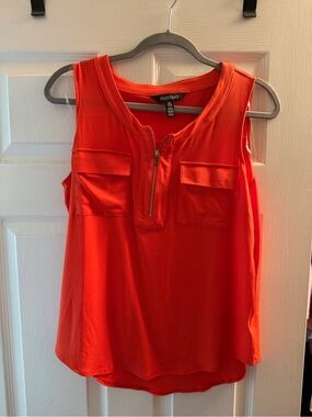 Ellen Tracy Sleeveless Zip-Pocket Tank in Coral